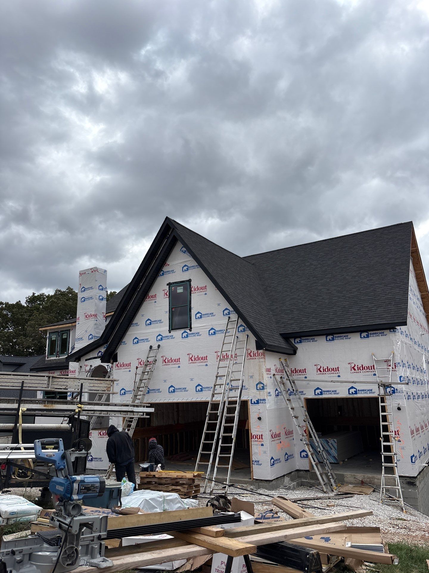 Roofing work by Shewmaker Roofing near Pea Ridge, Arkansas